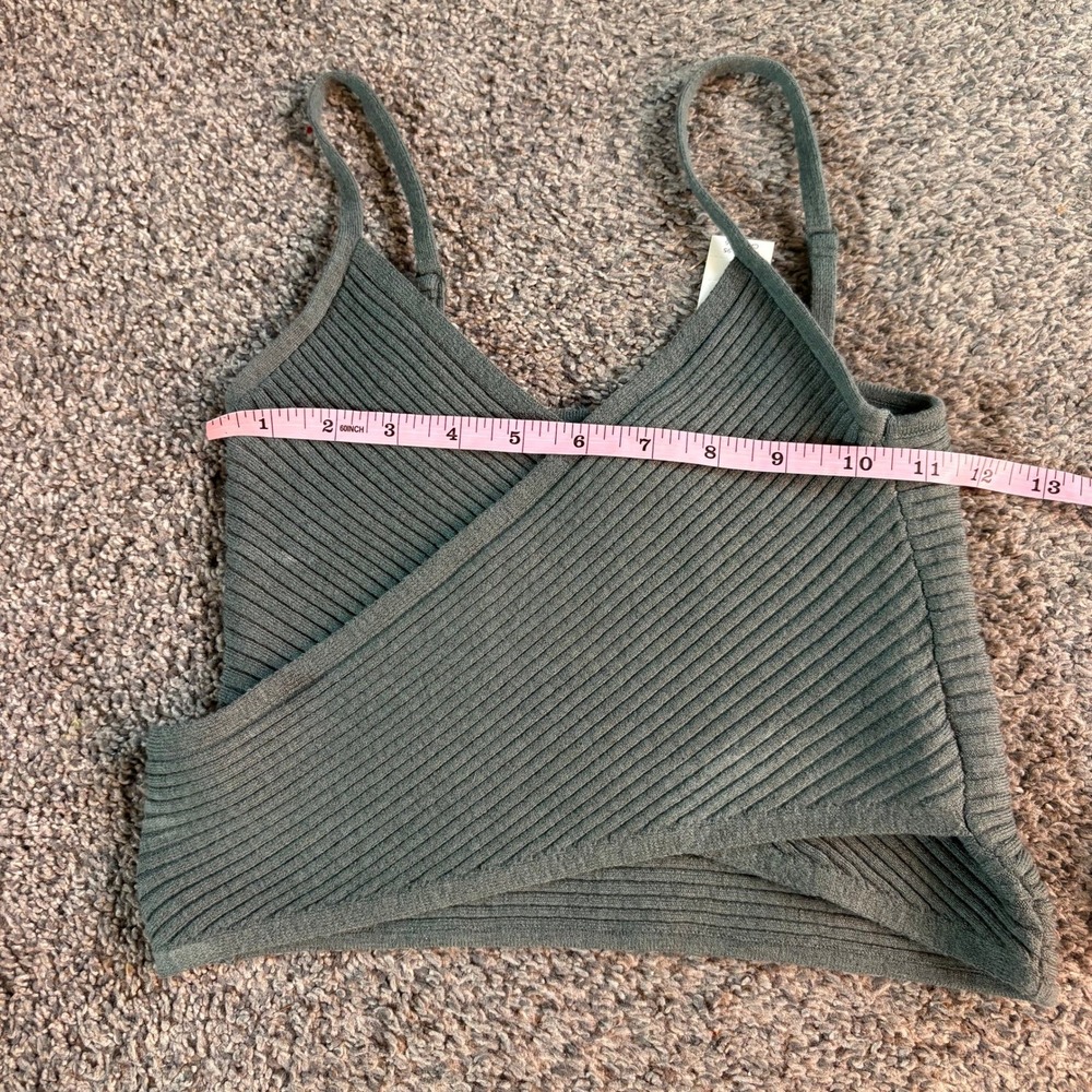 Aerie Ribbed Wrap Tank Top Women Size S Green Surplice Cropped Cami Boho NWT - Picture 3 of 8